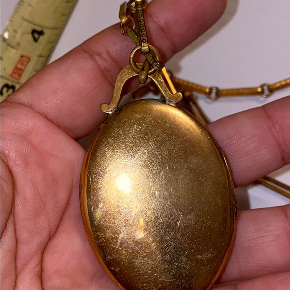 Gold locket - Picture 3 of 8